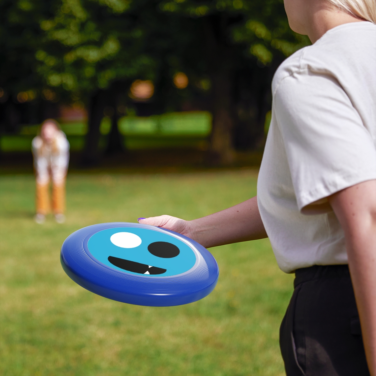 Nepheon Ultimate Frisbee - Image 2